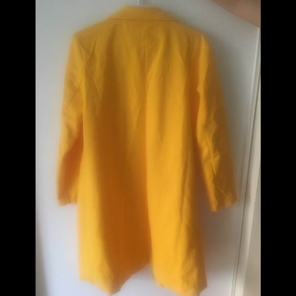 Yellow Long Coat - Picture 4 of 6